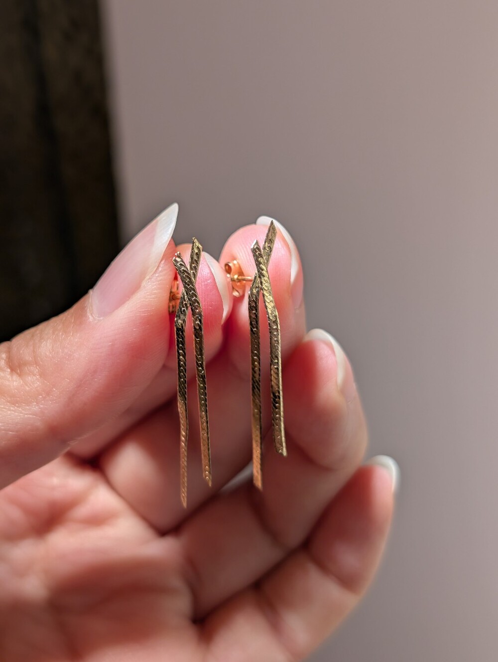 Vintage Elegant 14ct Gold Herringbone Chain Dangle Earrings